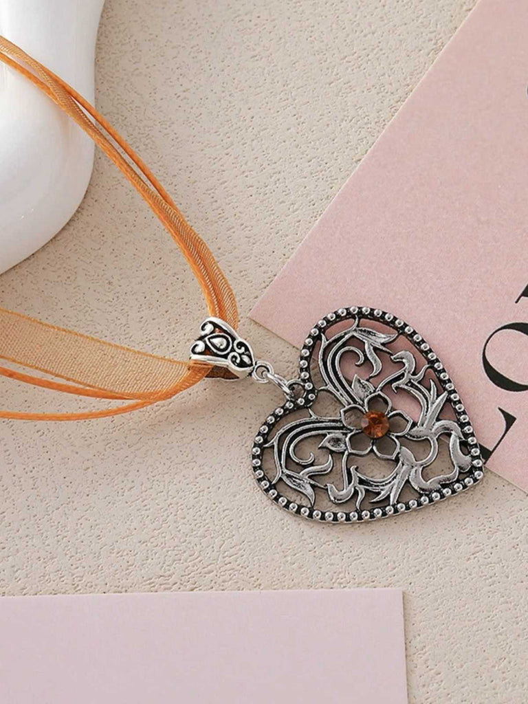 Vintage Oktoberfest Schleife Herz Blume Halskette