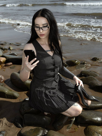 2PCS Dunkelgrau 1960er Nadelstreifen Top & Plissiertes Rock