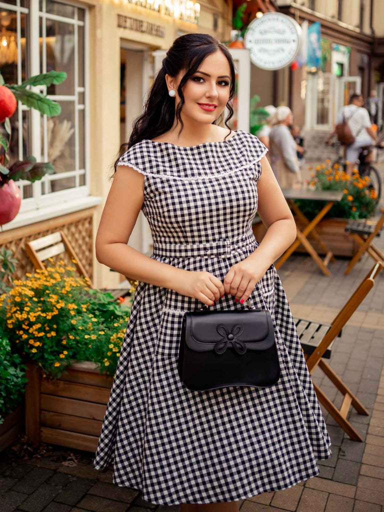 Schwarz 1950er Gingham Plaid Spitze Trim Gürtel Kleid