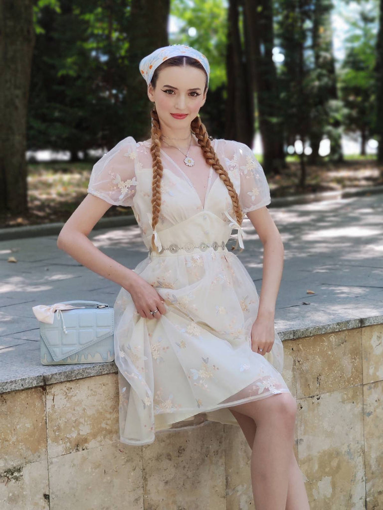 Weiß 1950er Tief V-Ausschnitt Besticktes Blumen Kleid