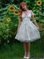 Weiß 1950er Tief V-Ausschnitt Besticktes Blumen Kleid