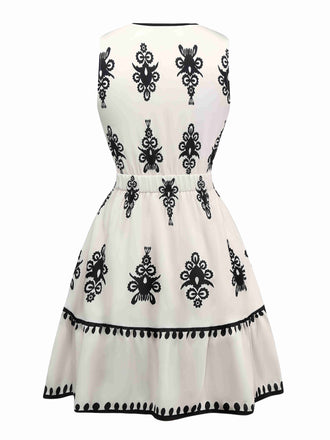 Weiß 1970er Tief V-Ausschnitt Boho Blumen Kleid