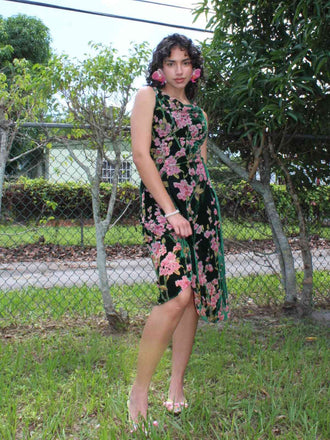 Grünes 1930er Kleid aus geblümtem Samt ohne Ärmel