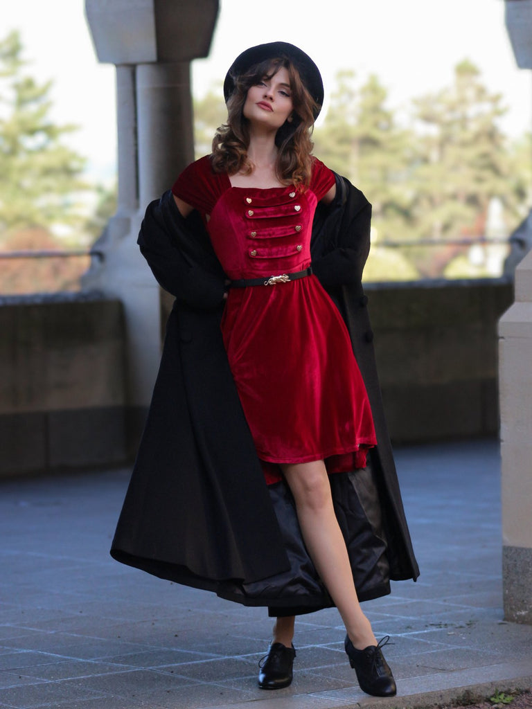 Weinrot 1950er Solide Herzknöpfen Kleid