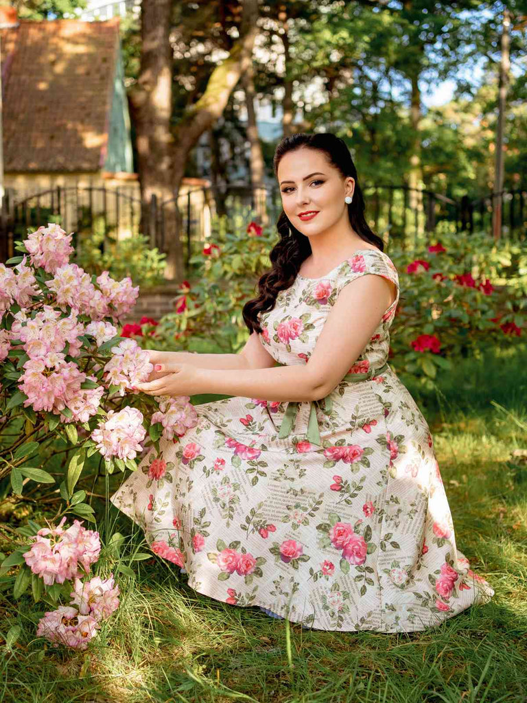 Multicolor 1950er Rose Bildhaft Gürtel Kleid
