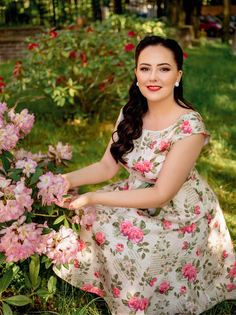 Multicolor 1950er Rose Bildhaft Gürtel Kleid
