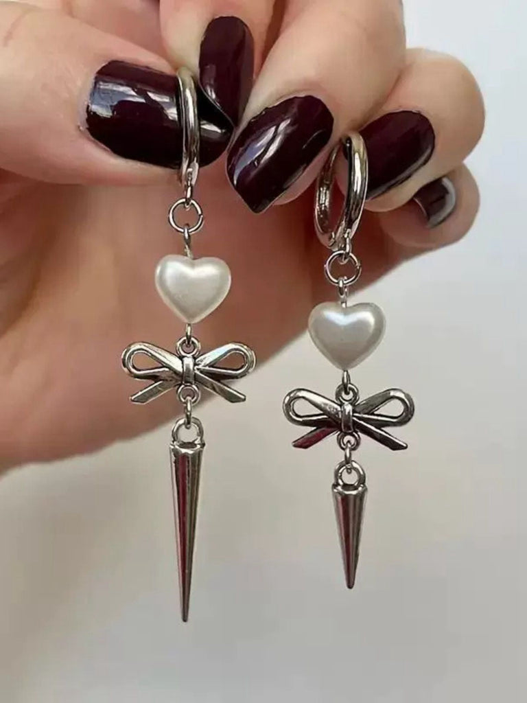 Silber Herz Asymmetrisch Bogen Drop Gothic Ohrringe