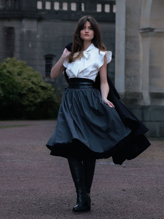 1950ER WEISS&GRAU SCHNÜRUNG SWING KLEID