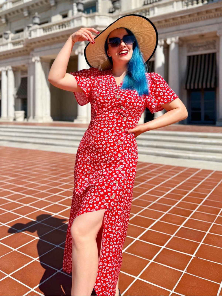 Rotes Geblümtes V-Ausschnitt-Knopfkleid 1930er