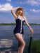 Marineblau 1950er Falten Halter Badeanzug