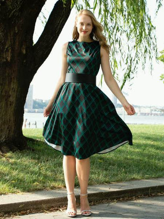 Schwarz & Grün 1950er Plaid Gürtel Swing Kleid